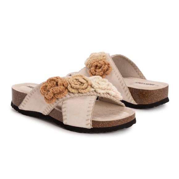 NEW MUK LUKS women's penelope crochet floral cross strap sandal slide in stone - Picture 1 of 4